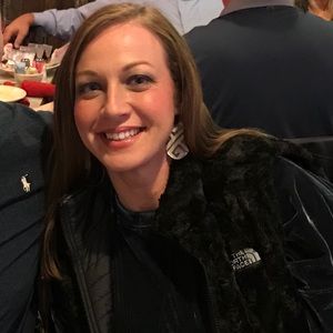 Meet your Posher, Deana